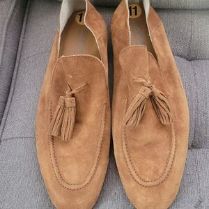 Elegant Tan Suede Tassel Loafers